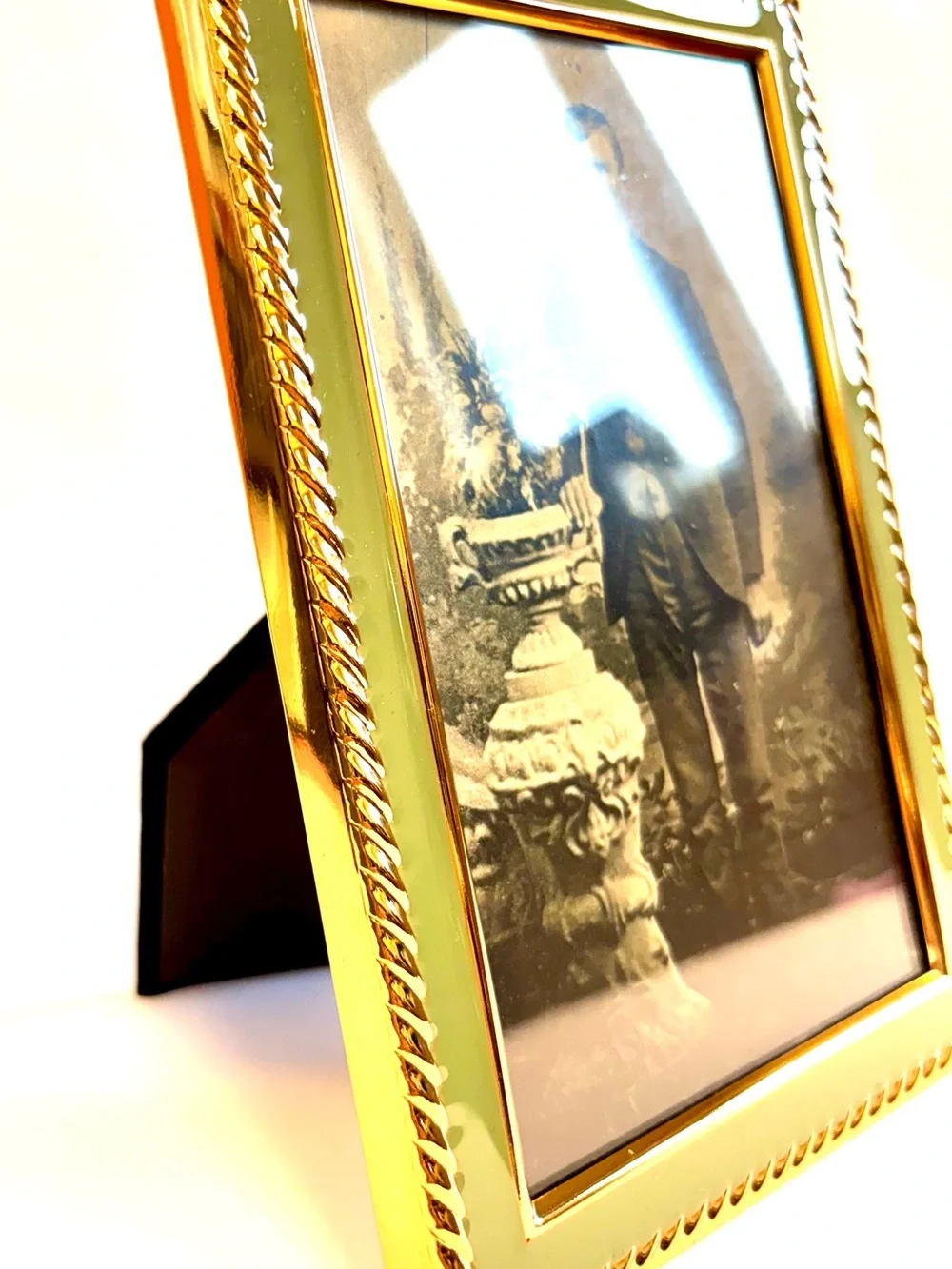 Brooks Brothers Green & Gold 4 x 6 Picture frame Easel Back H or V F461009
